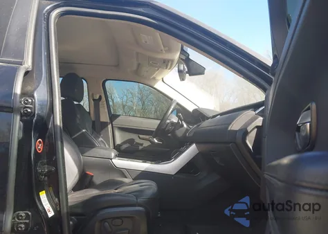 2015 Land Rover Range Rover Evoque Pure z USA, uszkodzony, nr VIN SALVR2BGXFH008398